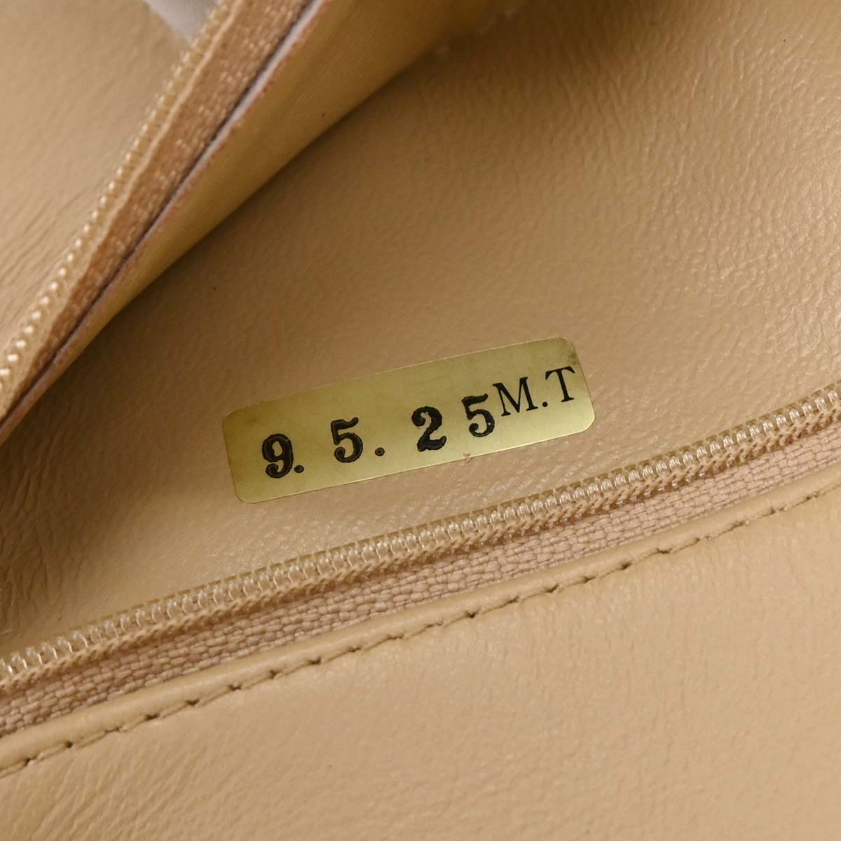 Chanel 1989-1991 Beige Lambskin Small Classic Double Flap Shoulder Bag