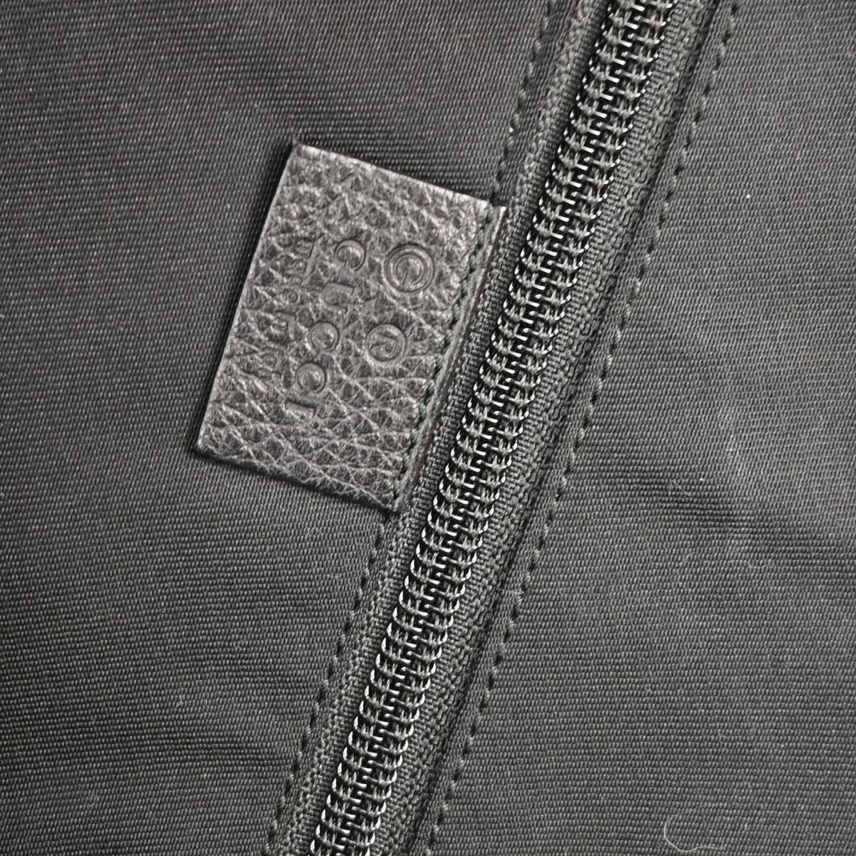Gucci Black Canvas GG 2way Shoulder Duffel Handbag