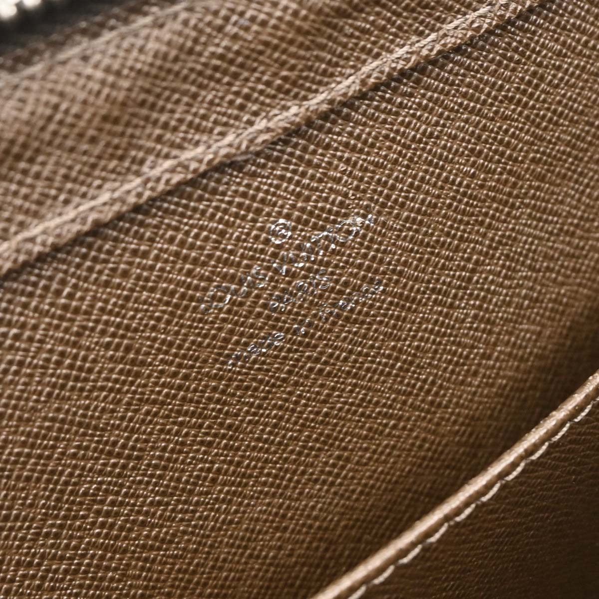Louis Vuitton Brown Taiga Baikal Clutch Bag M30188