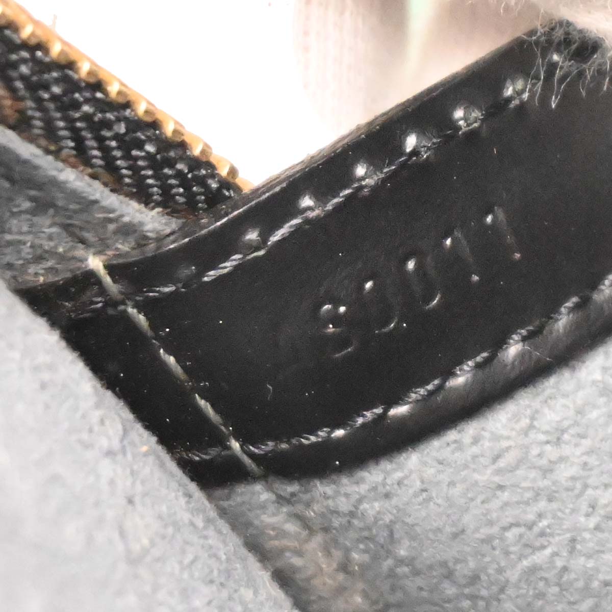Louis Vuitton Black Epi Lussac Shoulder Bag M52282