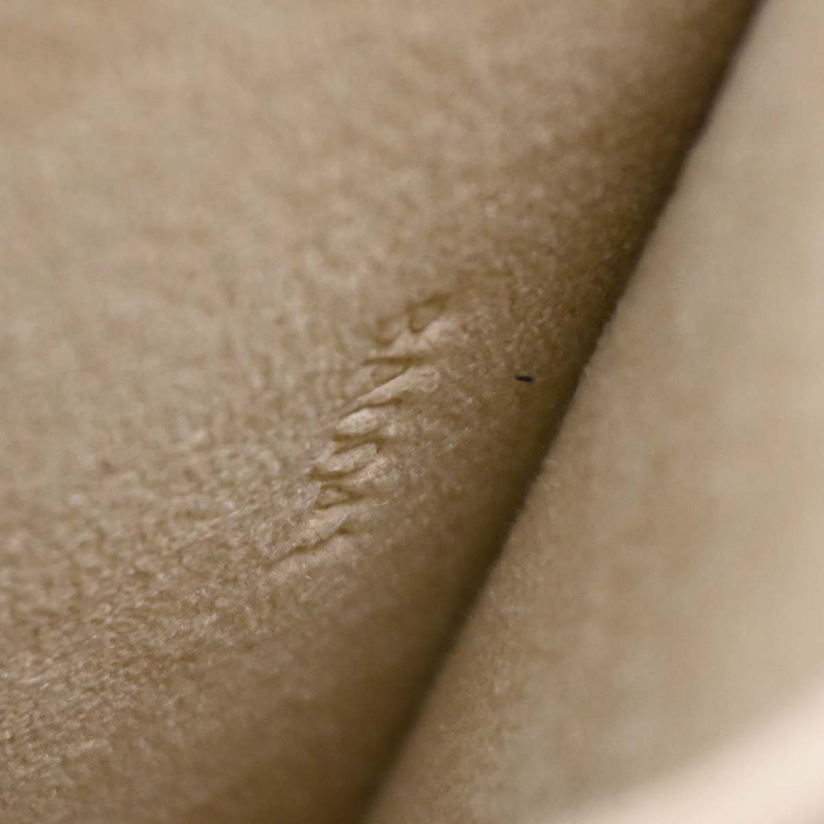 Louis Vuitton Beige Graffiti Alma Horizontal Handbag M92176