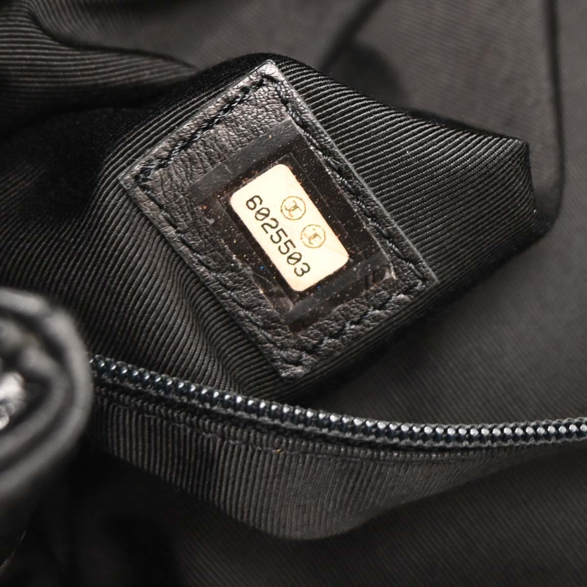 Chanel 2000-2002 Black Caviar Handbag