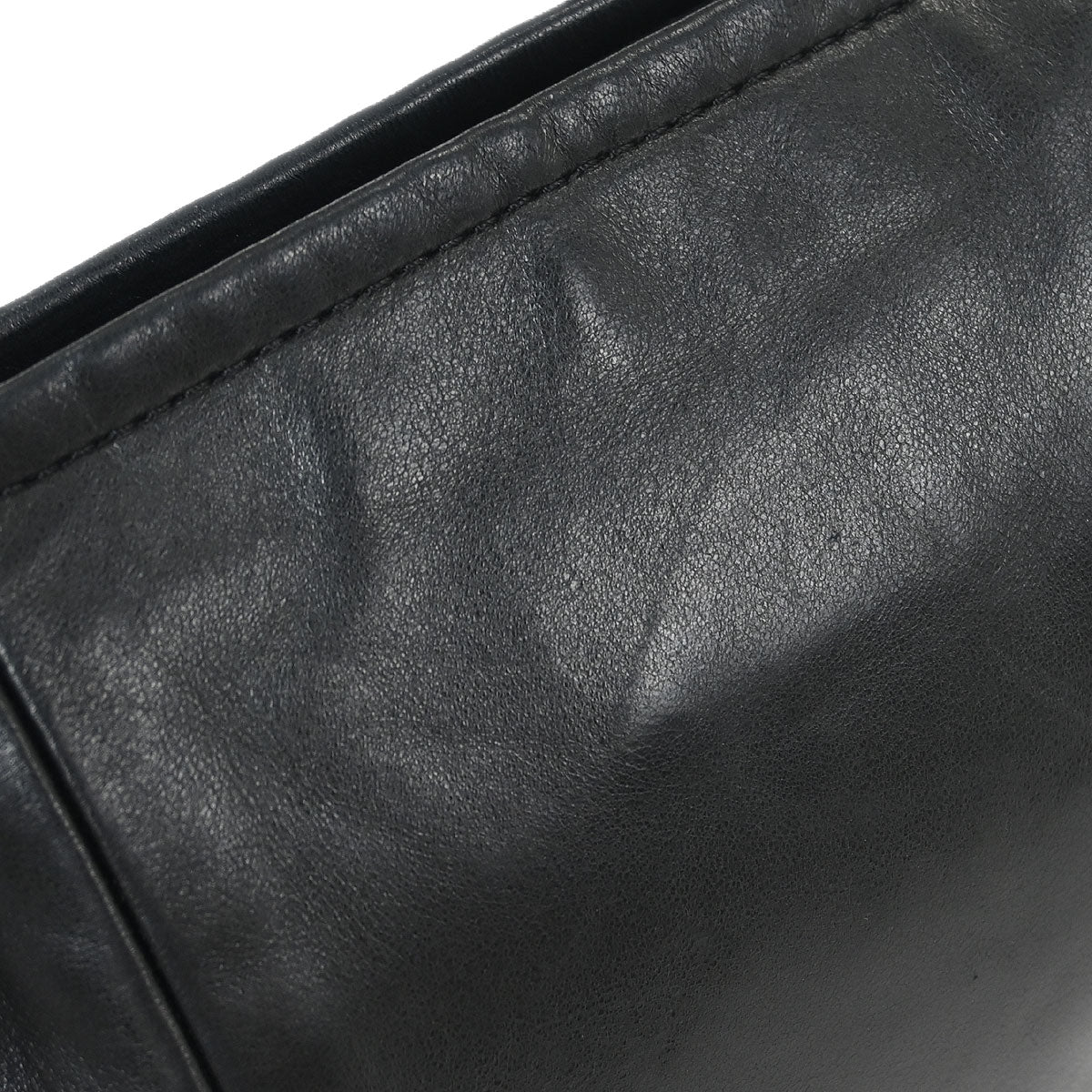 Chanel 2002-2003 Black Lambskin Chain Hobo Handbag
