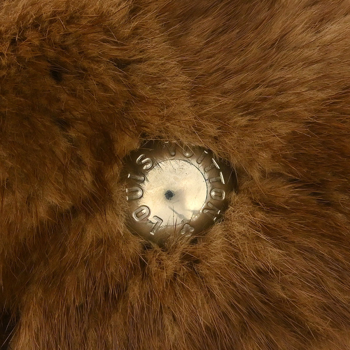 Louis Vuitton * Monogram Mink Flower Echarpe Stole