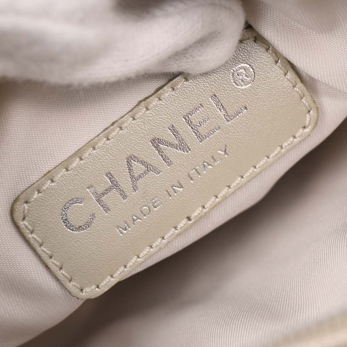 Chanel 2005-2006 White Jacquard Nylon New Travel Line Shoulder Bag