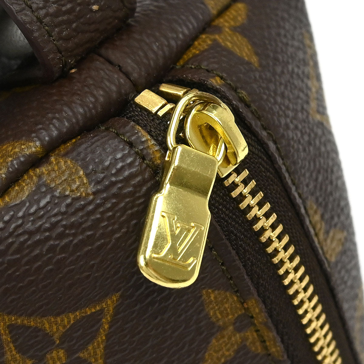Louis Vuitton Monogram Trousse Demi Ronde Cosmetic Pouch M47520