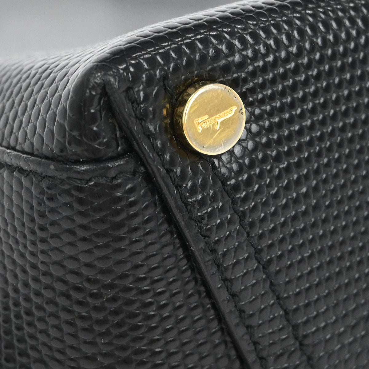 Salvatore Ferragamo Black Vara 2way Shoulder Handbag
