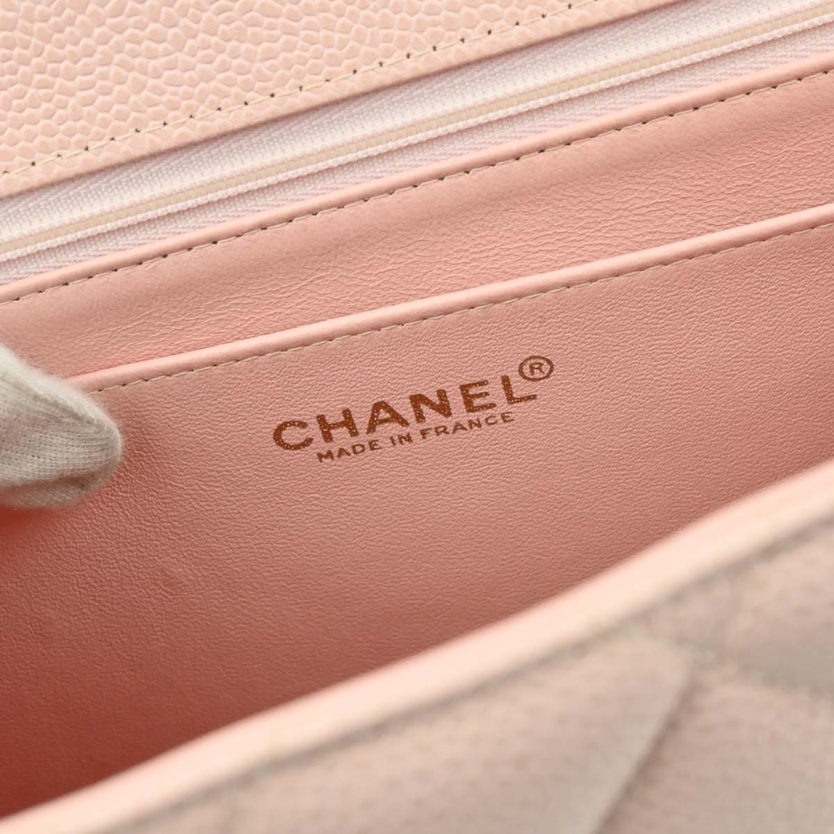 Chanel 2001-2003 Pink Caviar Jumbo Classic Flap Shoulder Bag