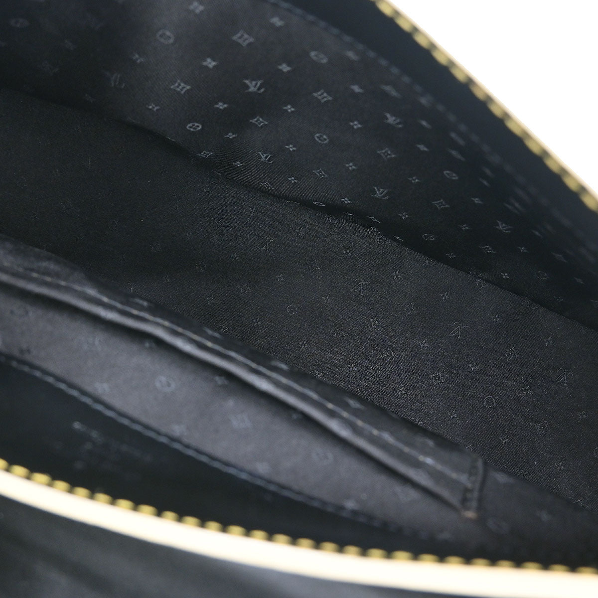 Louis Vuitton 2007 Black Suhali Talentueux Handbag M91820