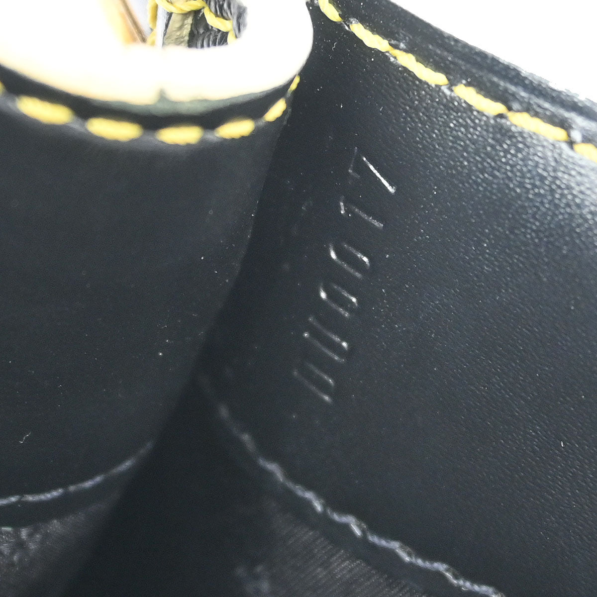 Louis Vuitton 2007 Black Suhali Talentueux Handbag M91820