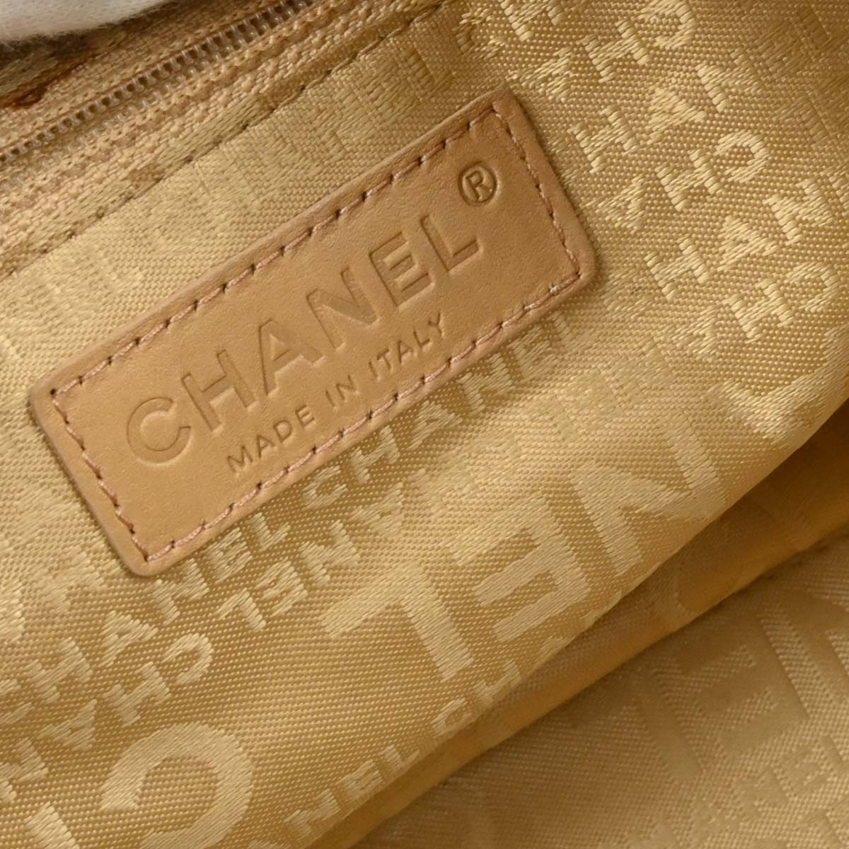 Chanel 2004-2005 Beige Caviar Wild Stitch Choco Bar Tote Handbag