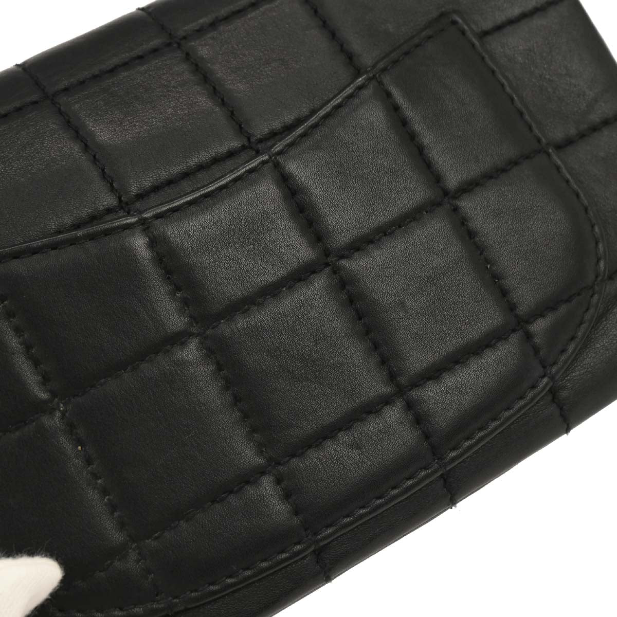 Chanel 2001-2003 Black Calfskin Choco Bar Single Flap Shoulder Bag