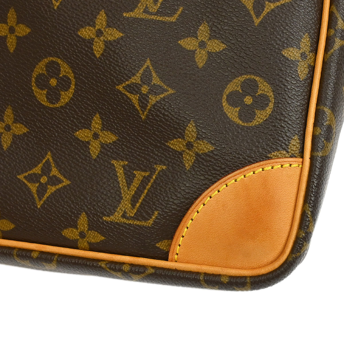 Louis Vuitton 2004 Monogram Trocadero 30 Crossbody Bag M51272