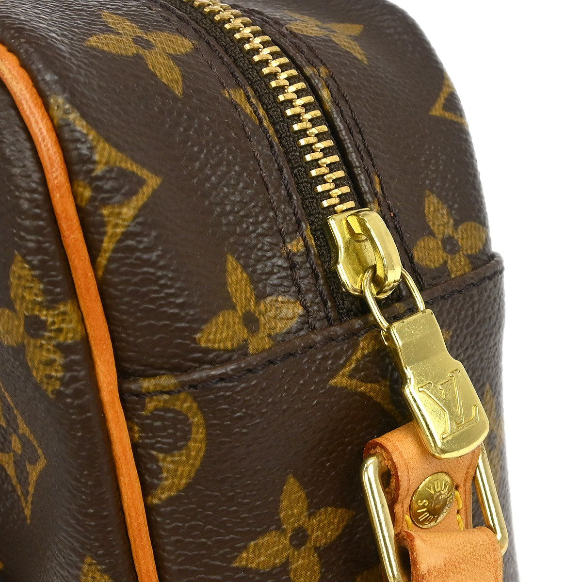 Louis Vuitton 2004 Monogram Trocadero 30 Crossbody Bag M51272