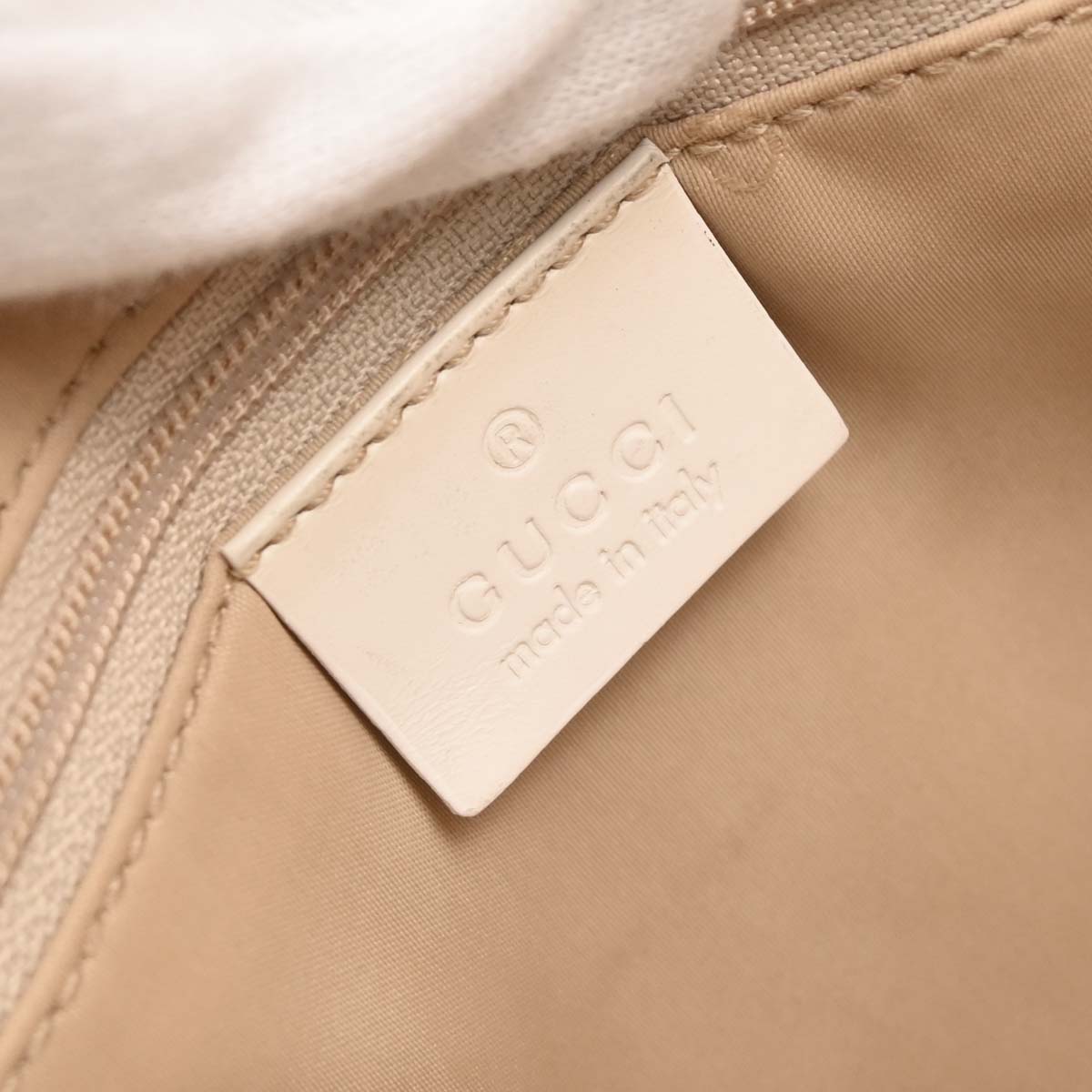 Gucci Off-white Canvas GG Jackie Handbag