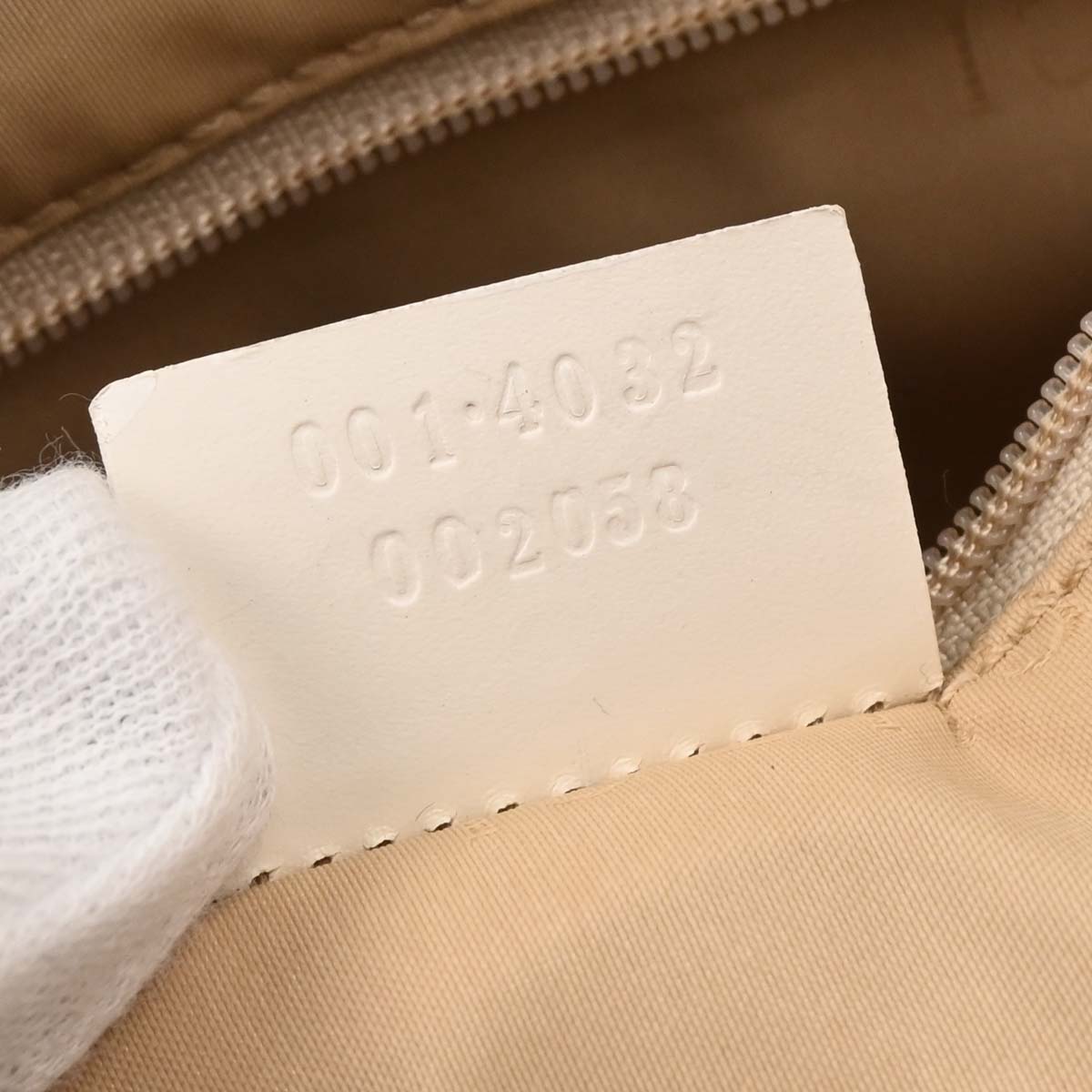 Gucci Off-white Canvas GG Jackie Handbag