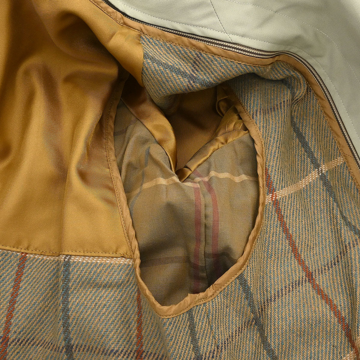 Burberrys Trench Coat Beige #38–40