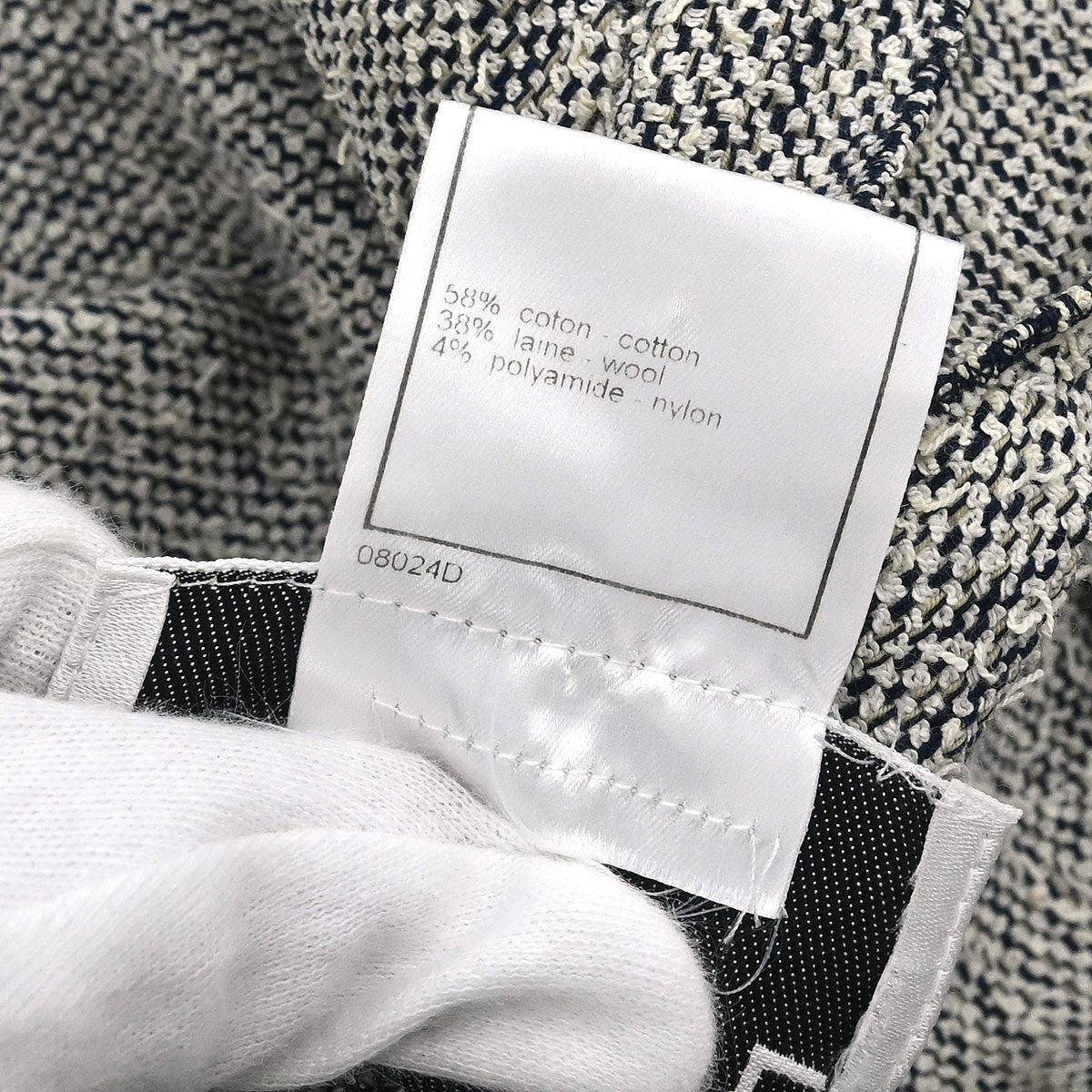 Chanel 1999 Single Breasted Jacket White Navy #40