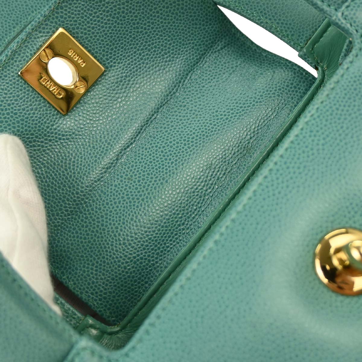 Chanel 1997-1999 Green Caviar Handbag