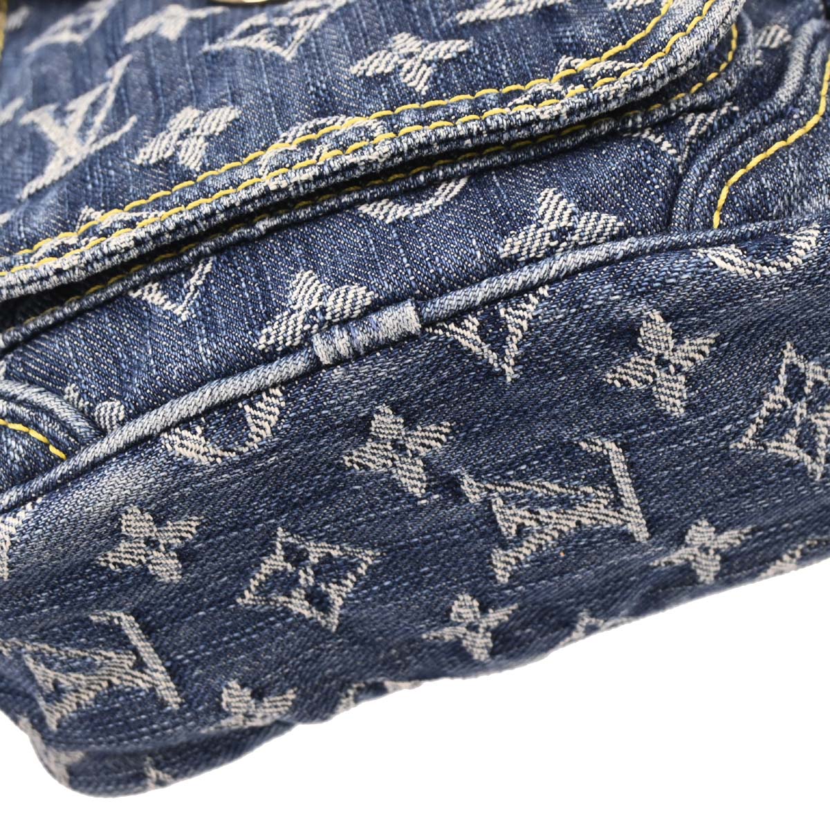 Louis Vuitton 2007 Monogram Denim Camera Bag M95348