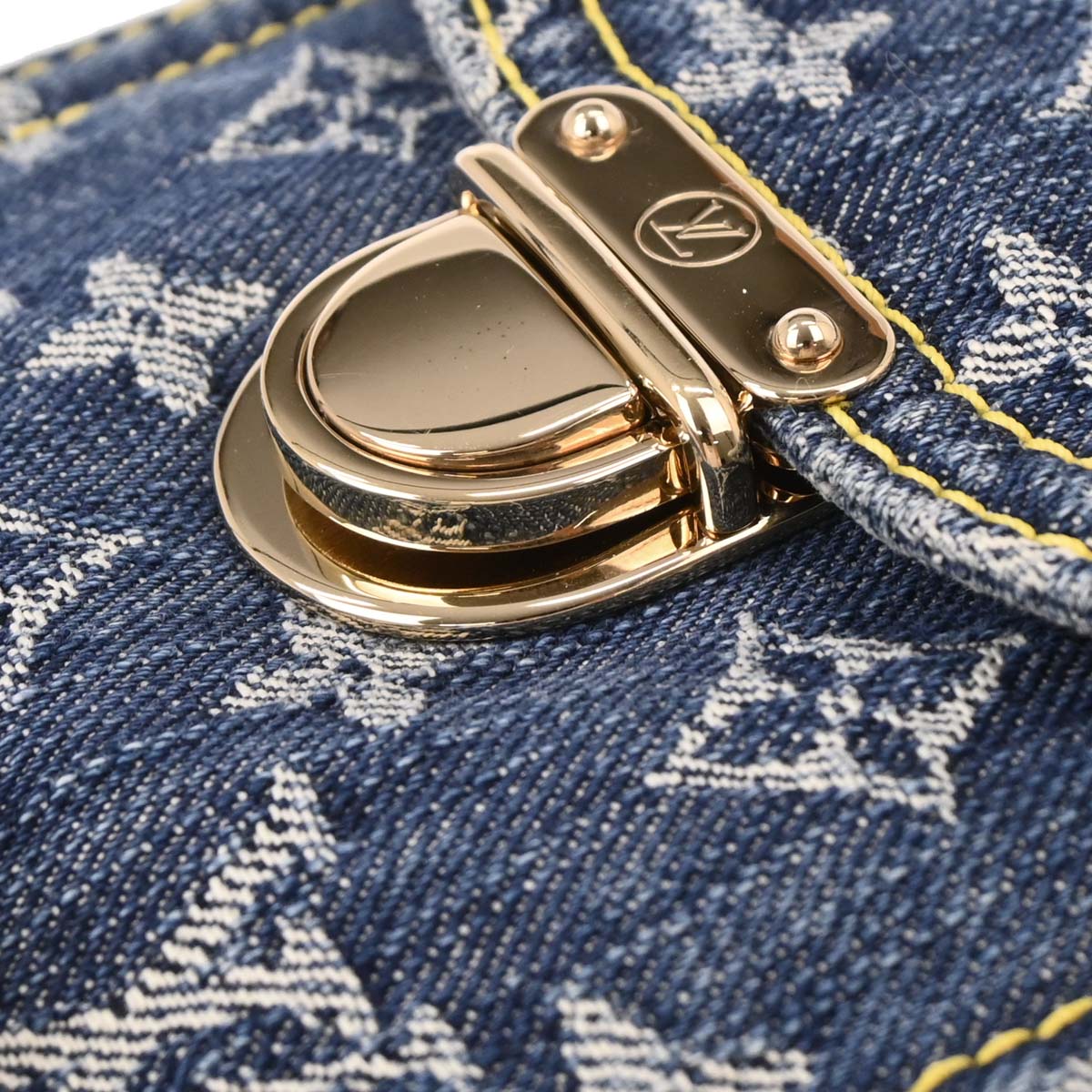Louis Vuitton 2007 Monogram Denim Camera Bag M95348