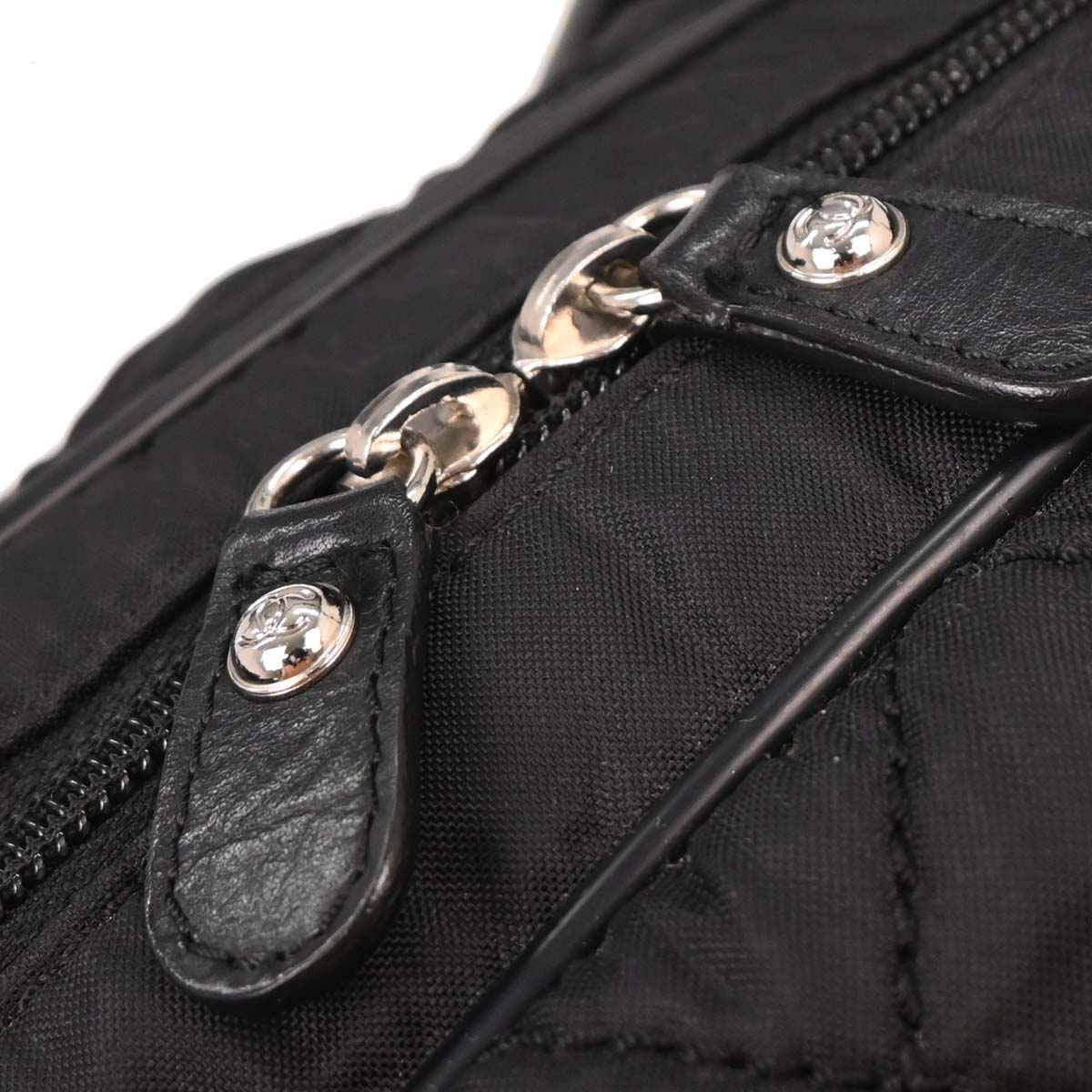 Chanel 2005-2006 Black Paris New-York Travel Duffle Bag