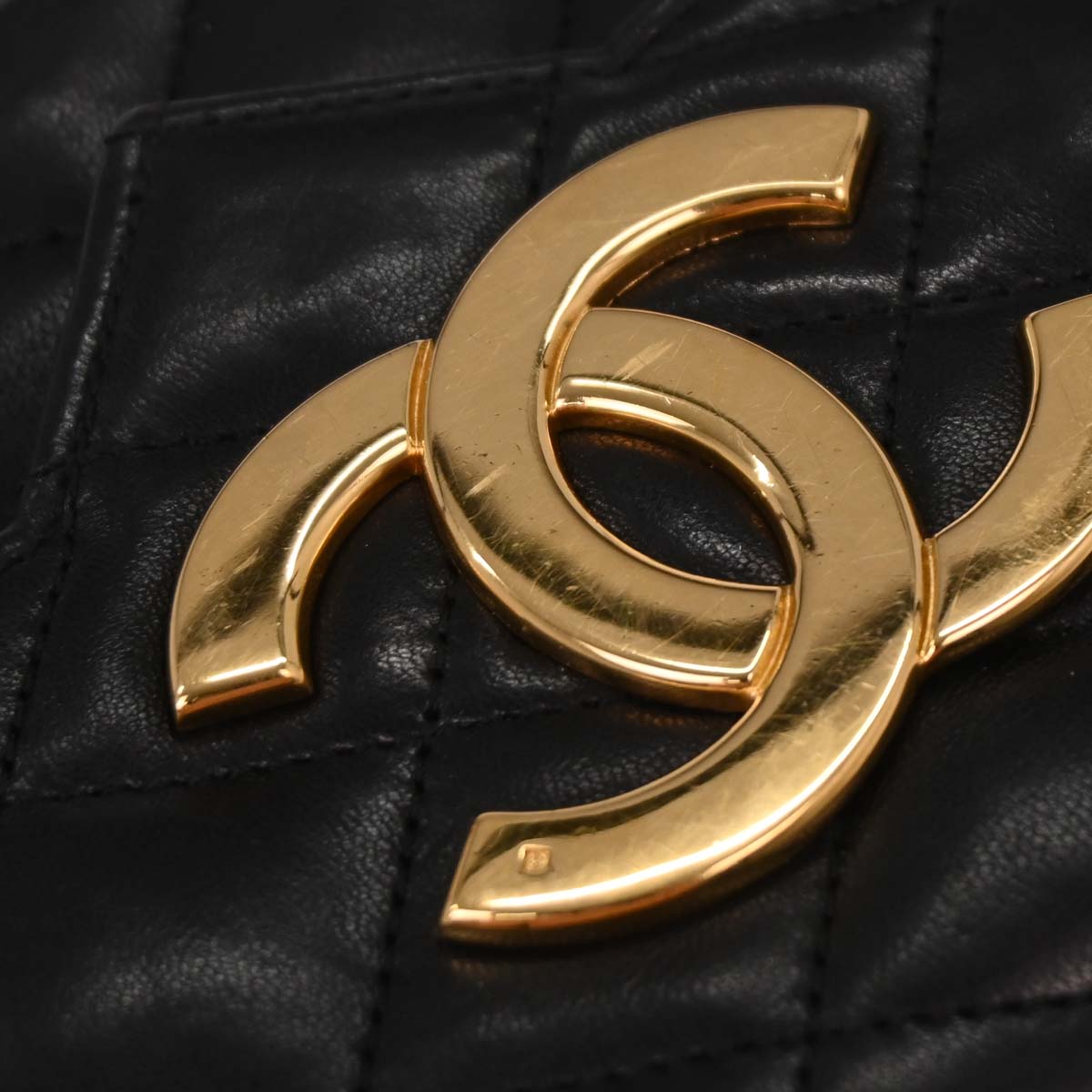Chanel 1986-1988 Black Lambskin Shoulder Bag