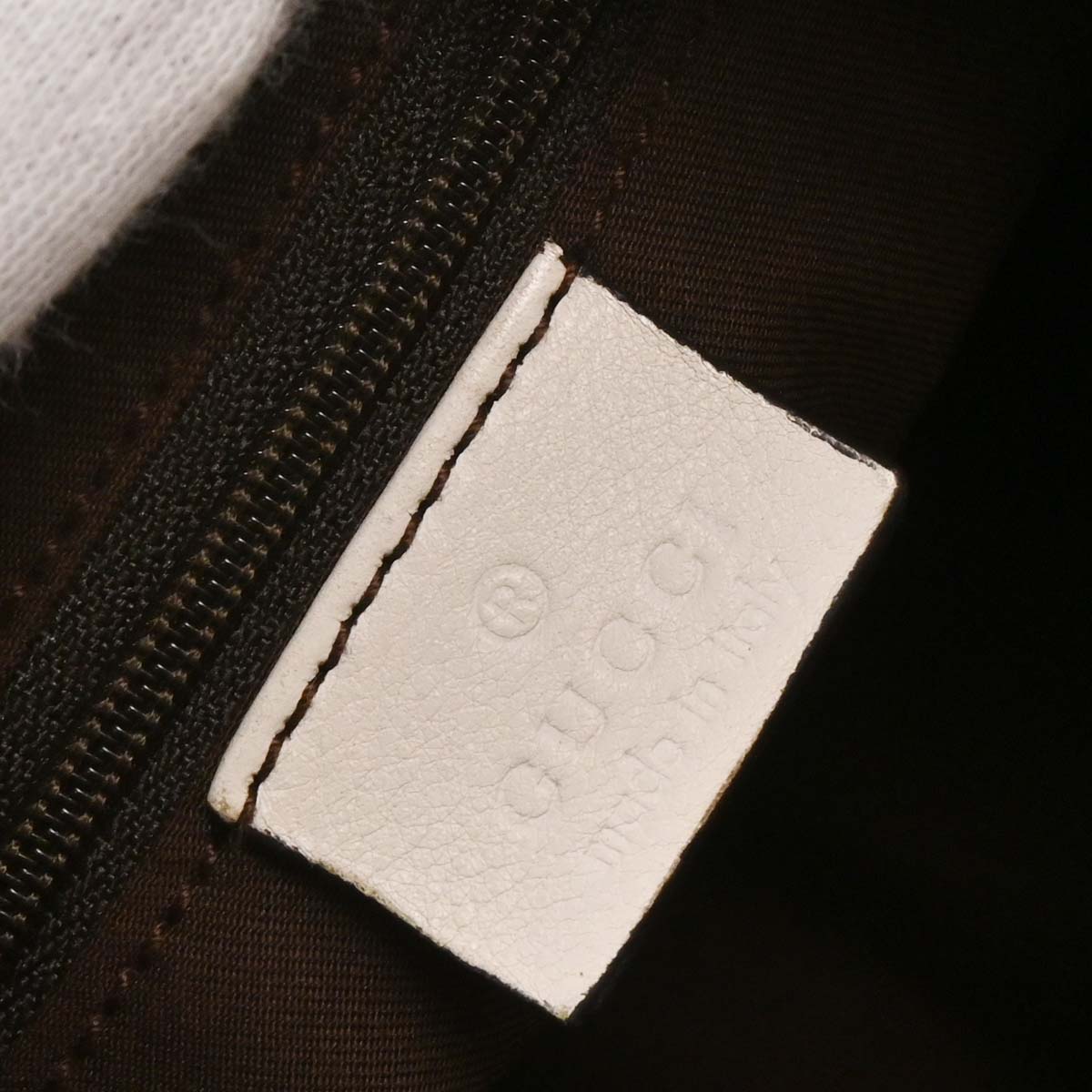 Gucci Beige GG Canvas Abbey D Ring Handbag