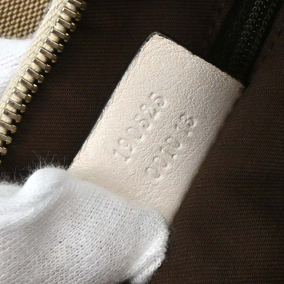 Gucci Beige GG Canvas Abbey D Ring Handbag