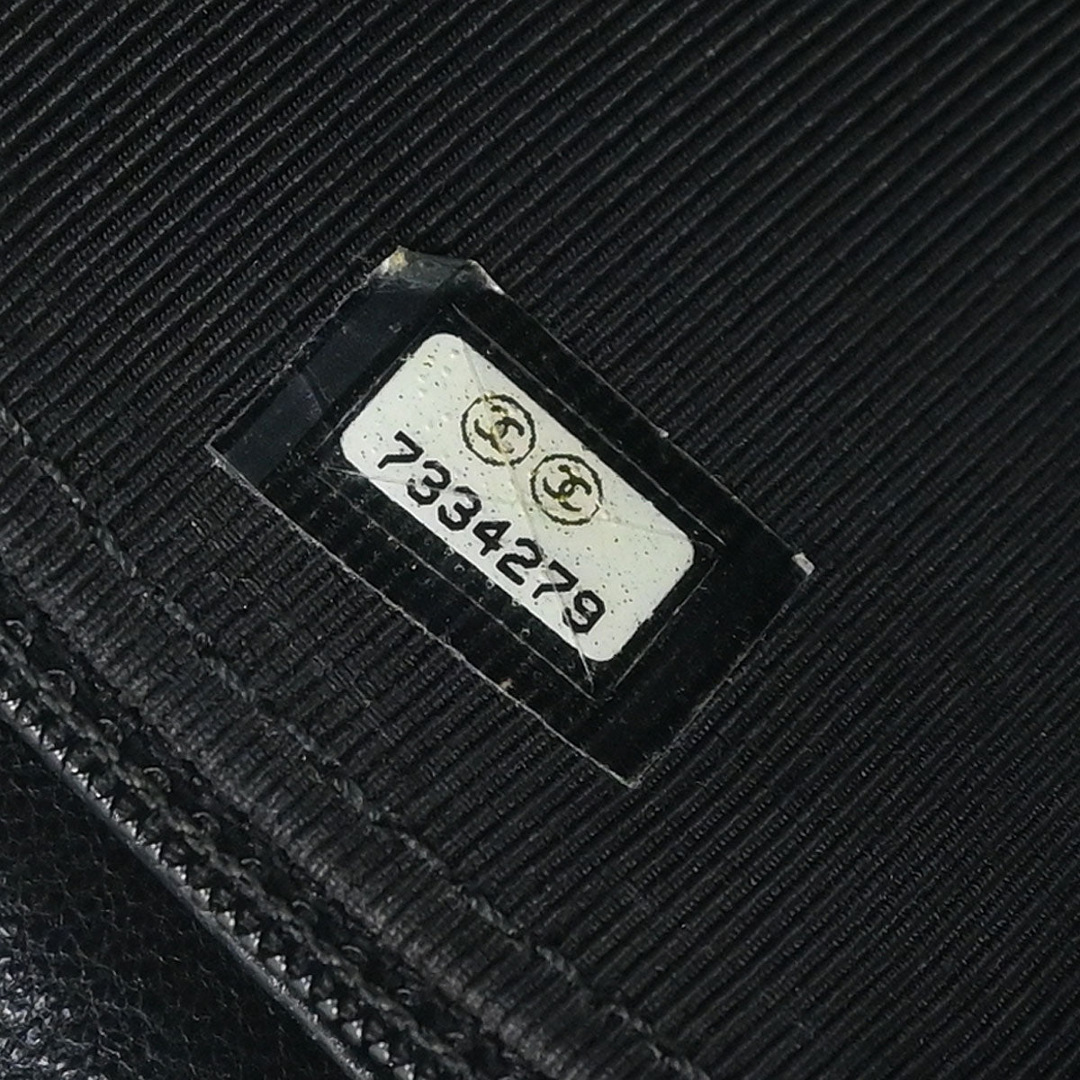 Chanel Black Calfskin Tote Handbag