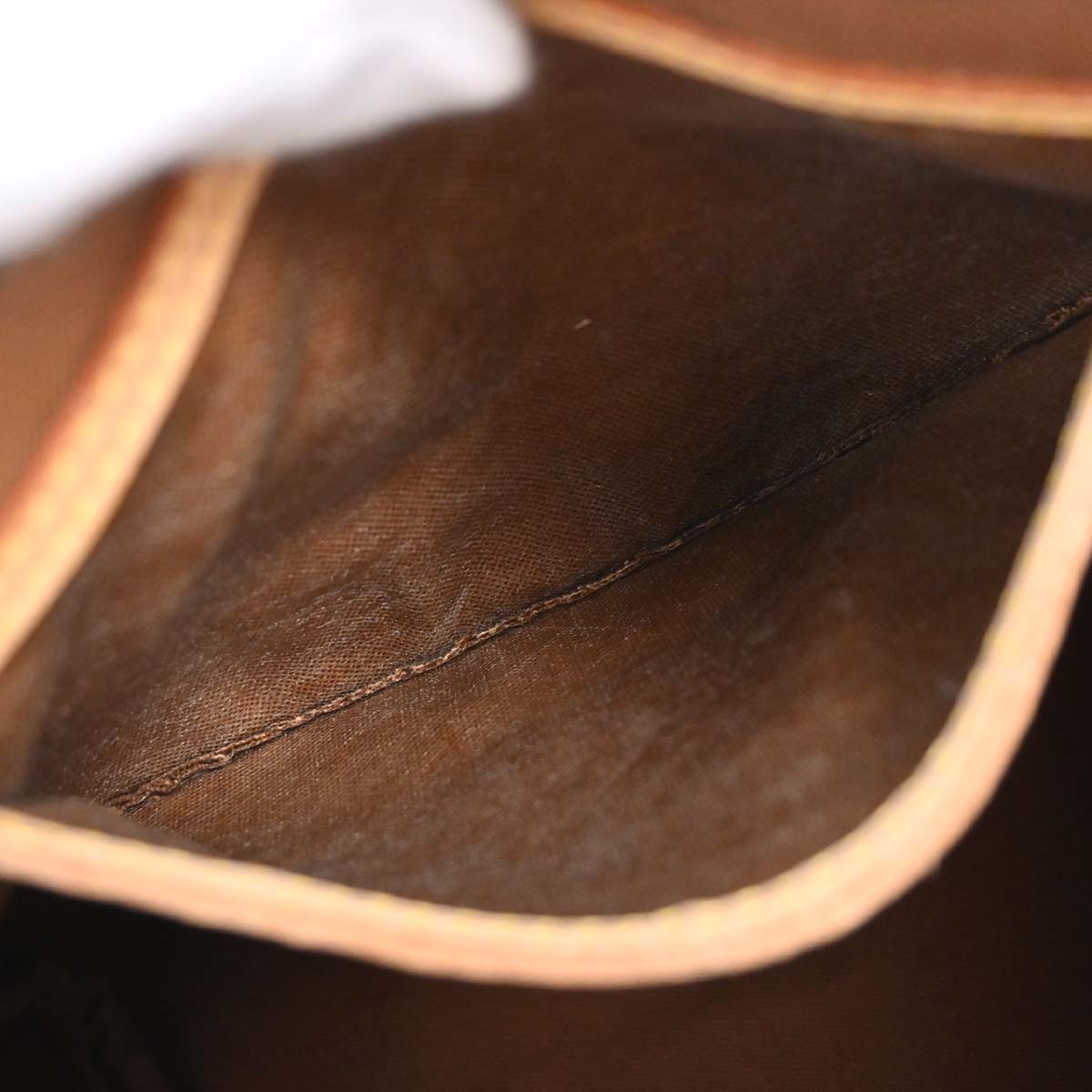 Louis Vuitton 2001 Monogram Speedy 25 Handbag M41528