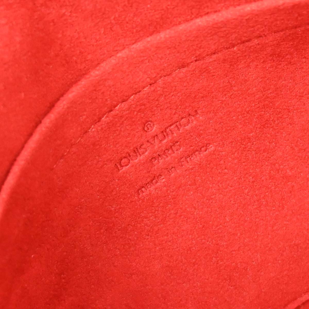 Louis Vuitton 2005 Damier Ravello PM Handbag N60007