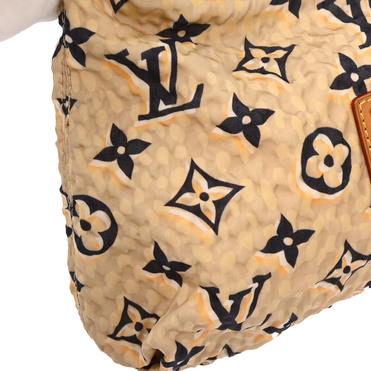 Louis Vuitton Beige Cruise Collection Bulle PM Handbag M40239