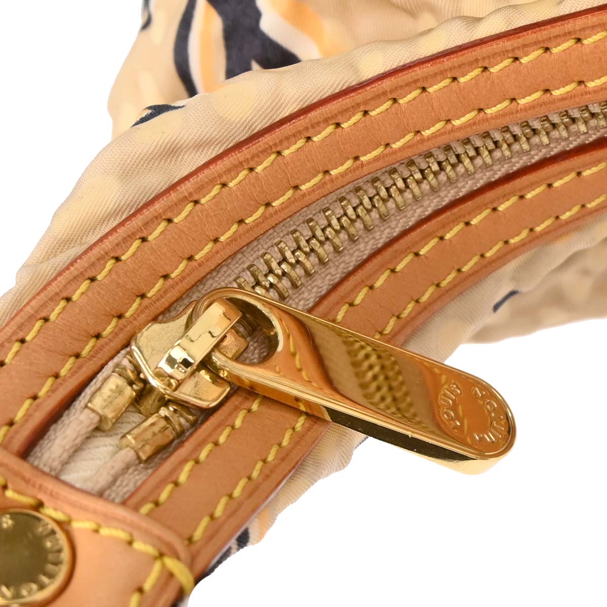 Louis Vuitton Beige Cruise Collection Bulle PM Handbag M40239