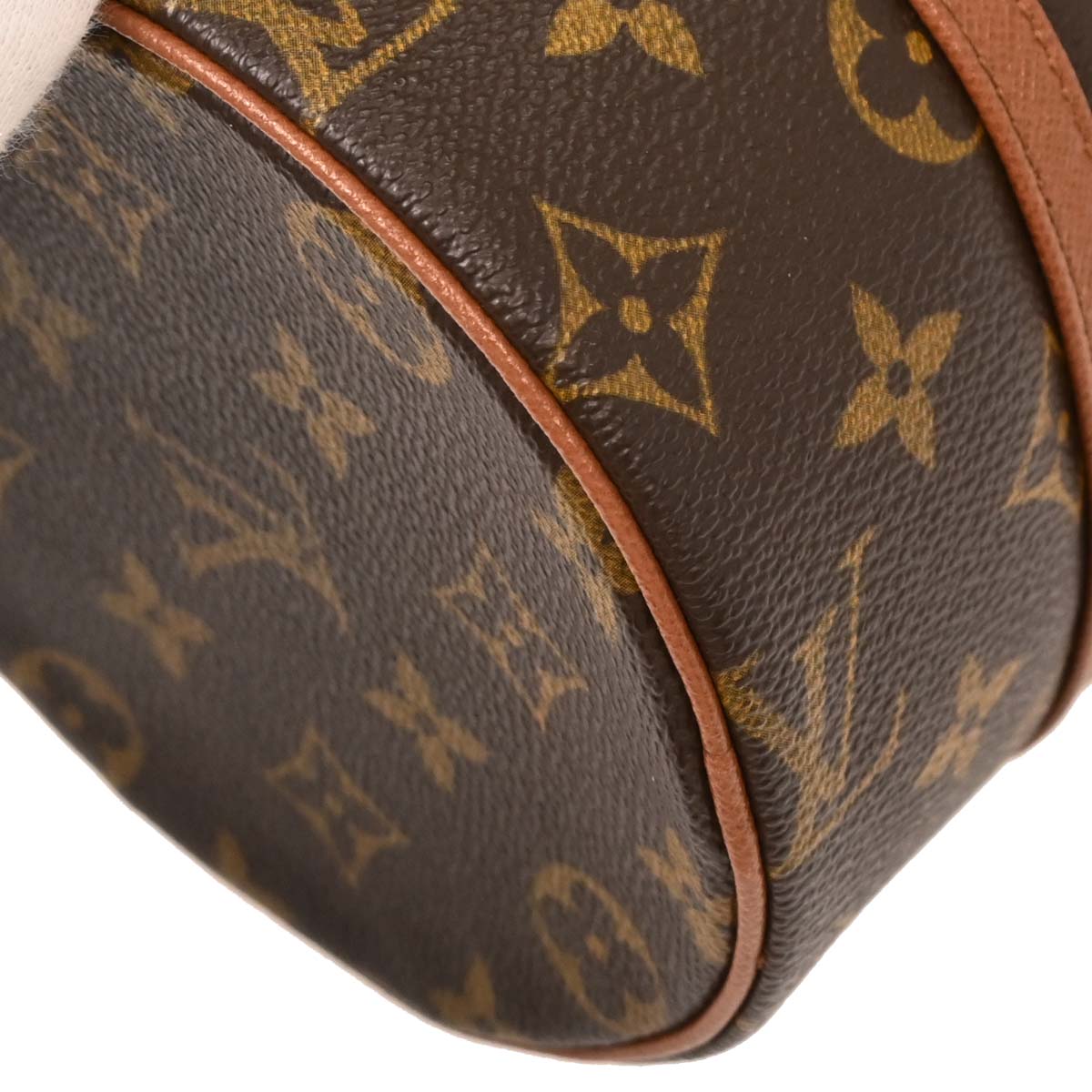 Louis Vuitton Monogram Papillon 26 Handbag M51366