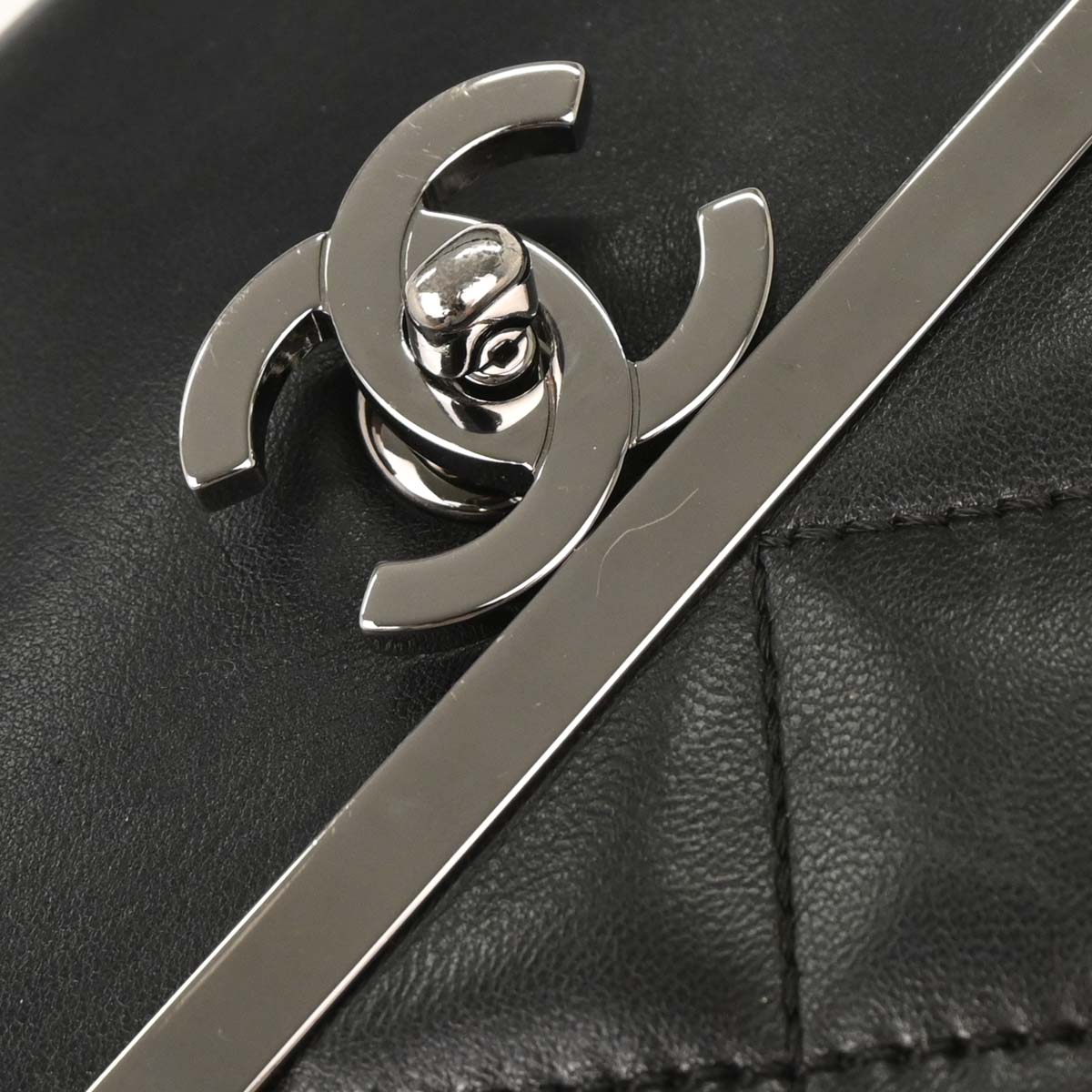 Chanel 2006-2008 Black Lambskin Shoulder Bag