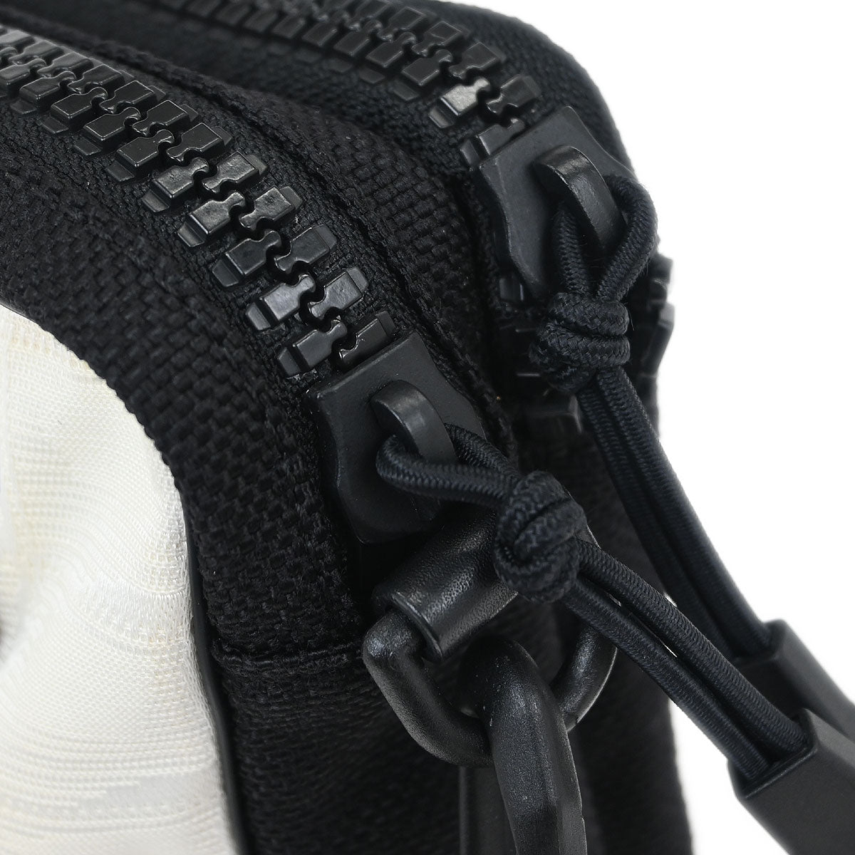 Chanel 2003-2004 White Nylon Travel Line Shoulder Bag