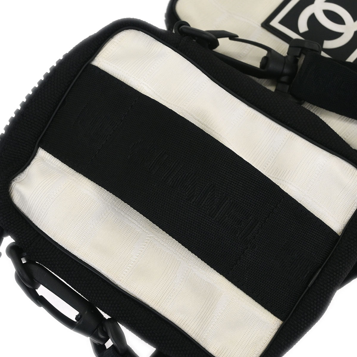 Chanel 2003-2004 White Nylon Travel Line Shoulder Bag