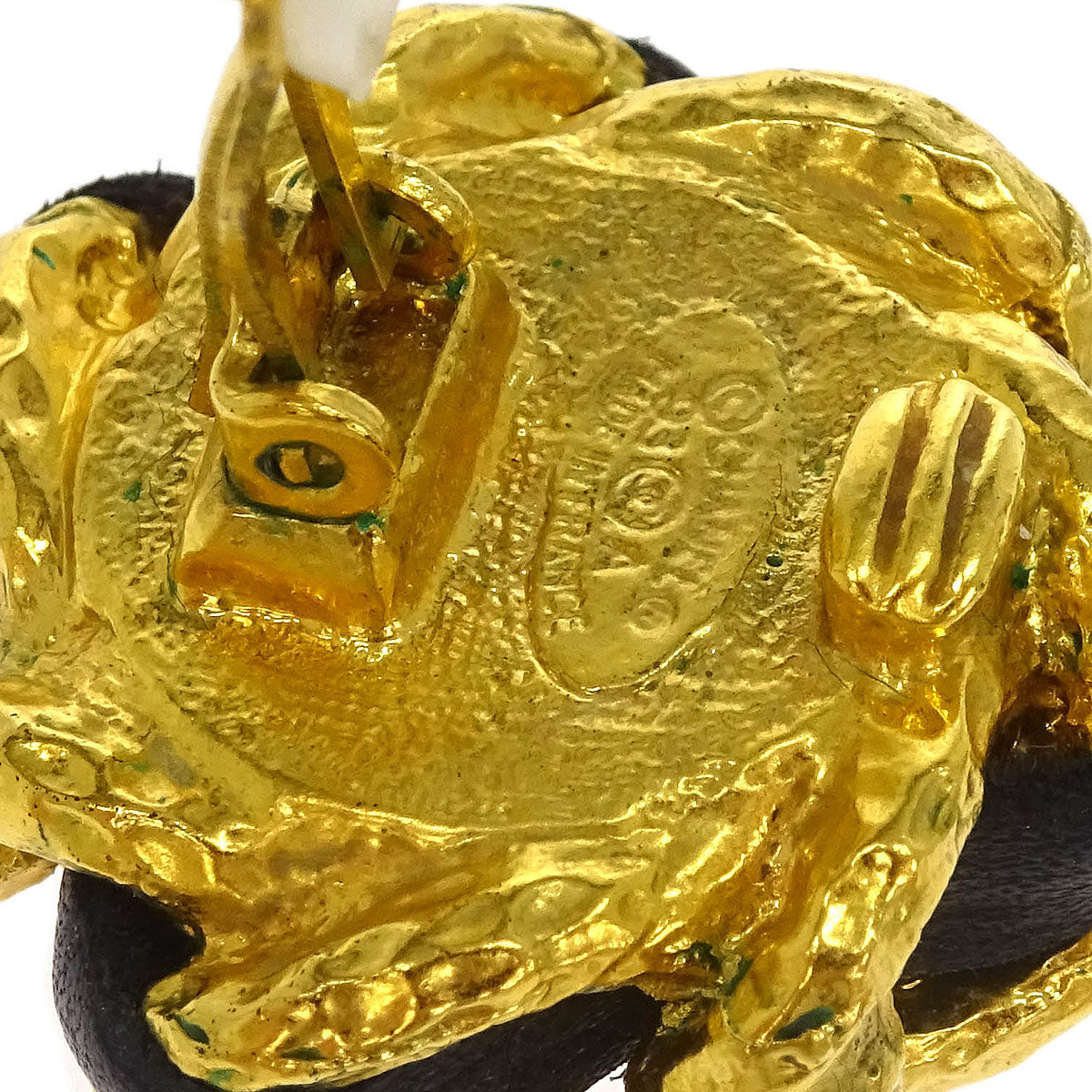 Chanel Costume Pearl Button Earrings Clip-On Gold 93A