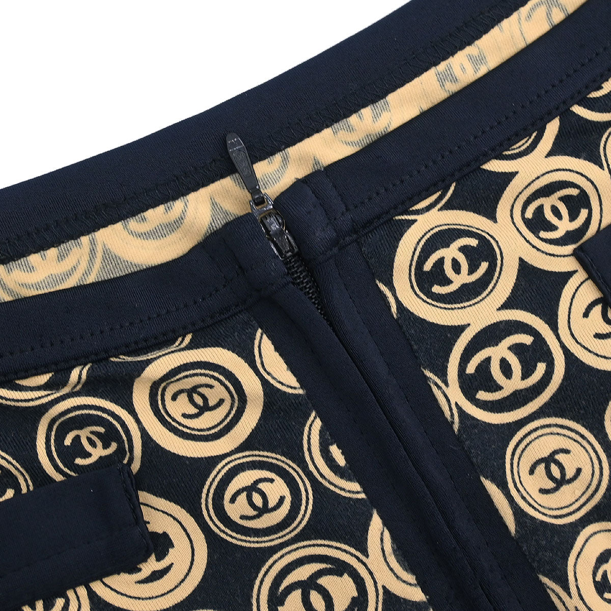 Chanel Setup Suit Zip Up Top Skirt Black 03P #38 #34