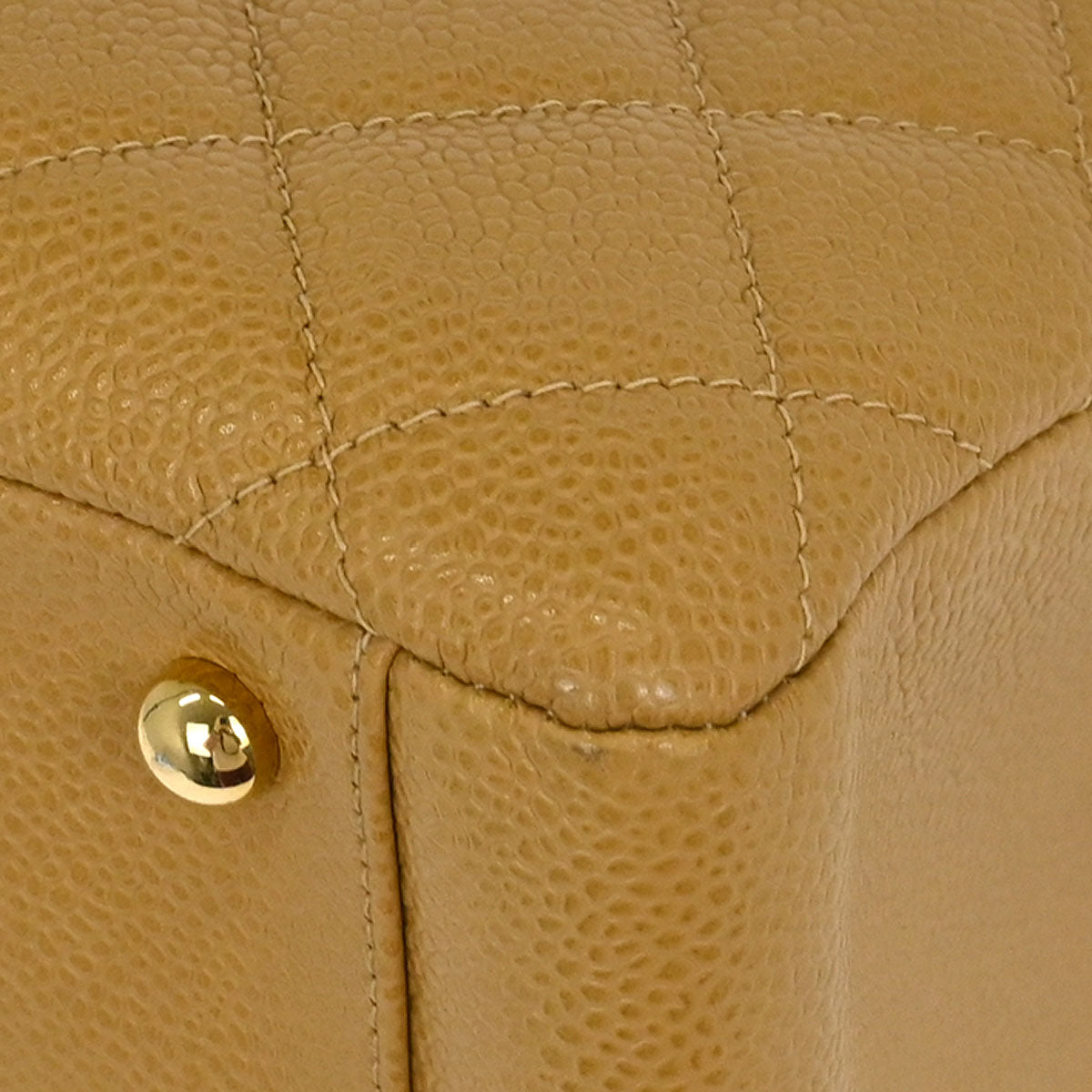 Chanel 2002-2003 Beige Caviar Tote Chain Handbag