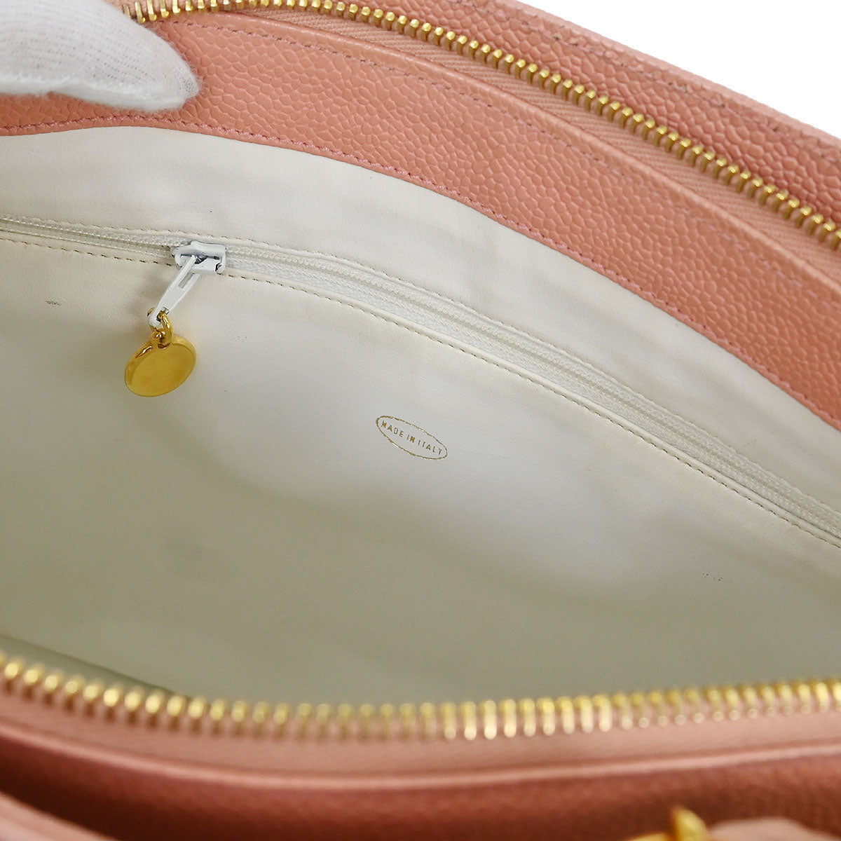 Chanel 1994-1996 Pink Caviar Chain Shoulder Bag