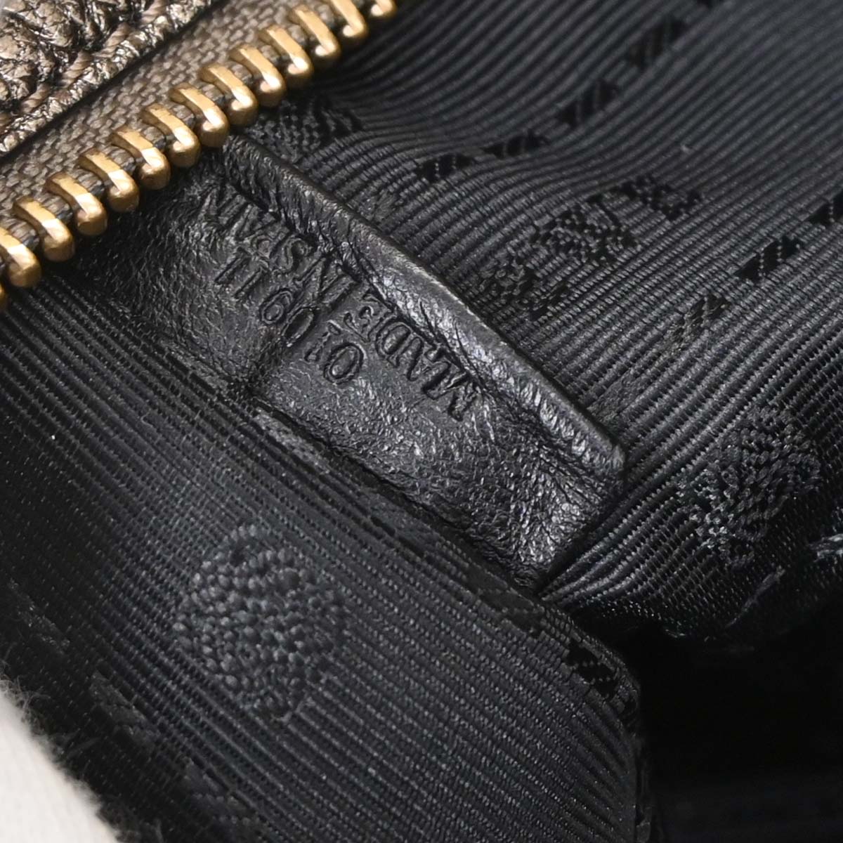 Loewe Gold Leather Amazona 28 Handbag