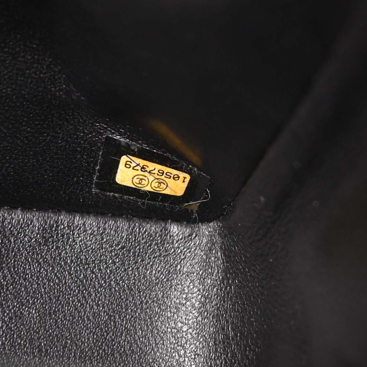 Chanel 2005-2006 Black Caviar Medium Classic Double Flap Shoulder Bag