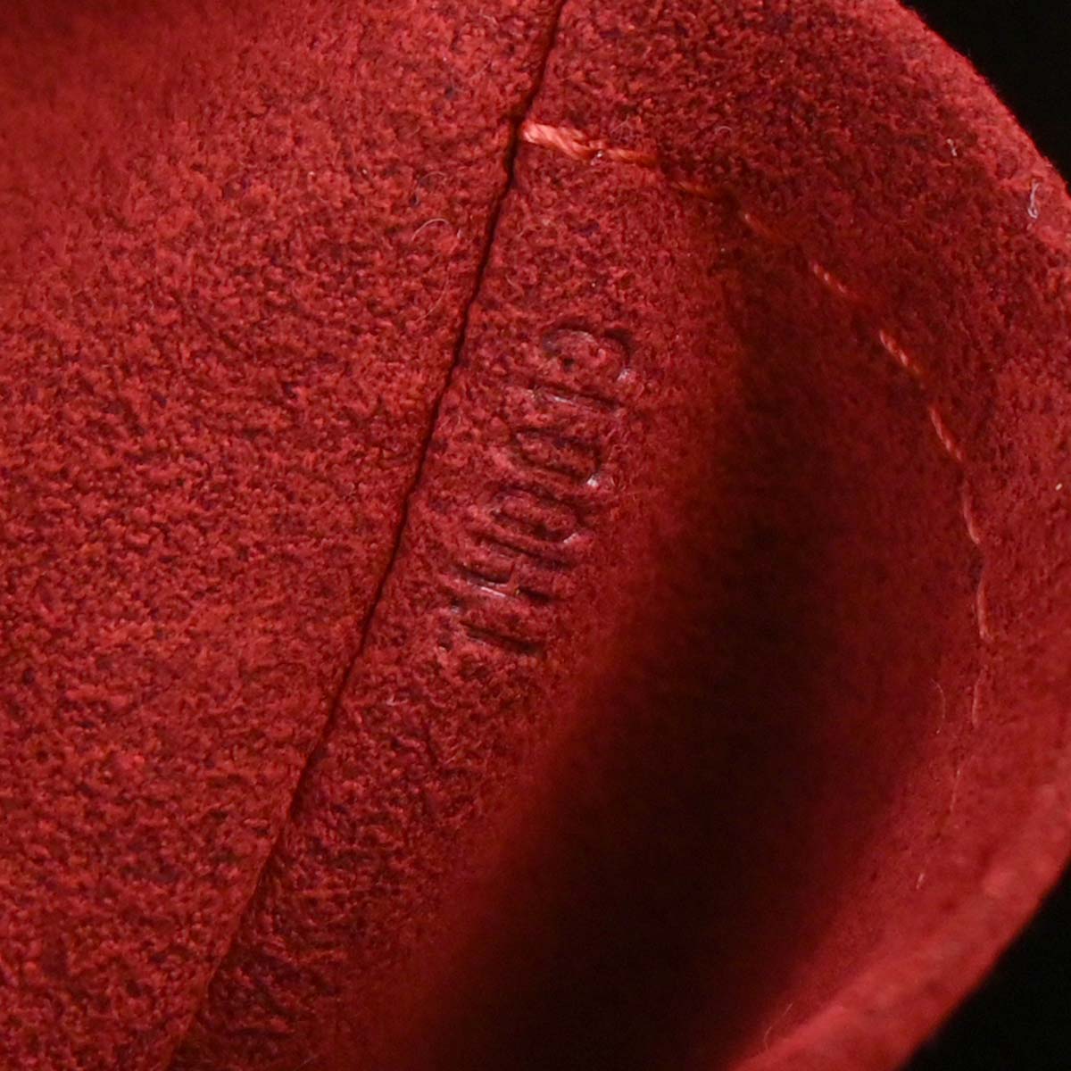 Louis Vuitton 2003 Monogram Croissant MM Handbag M51512