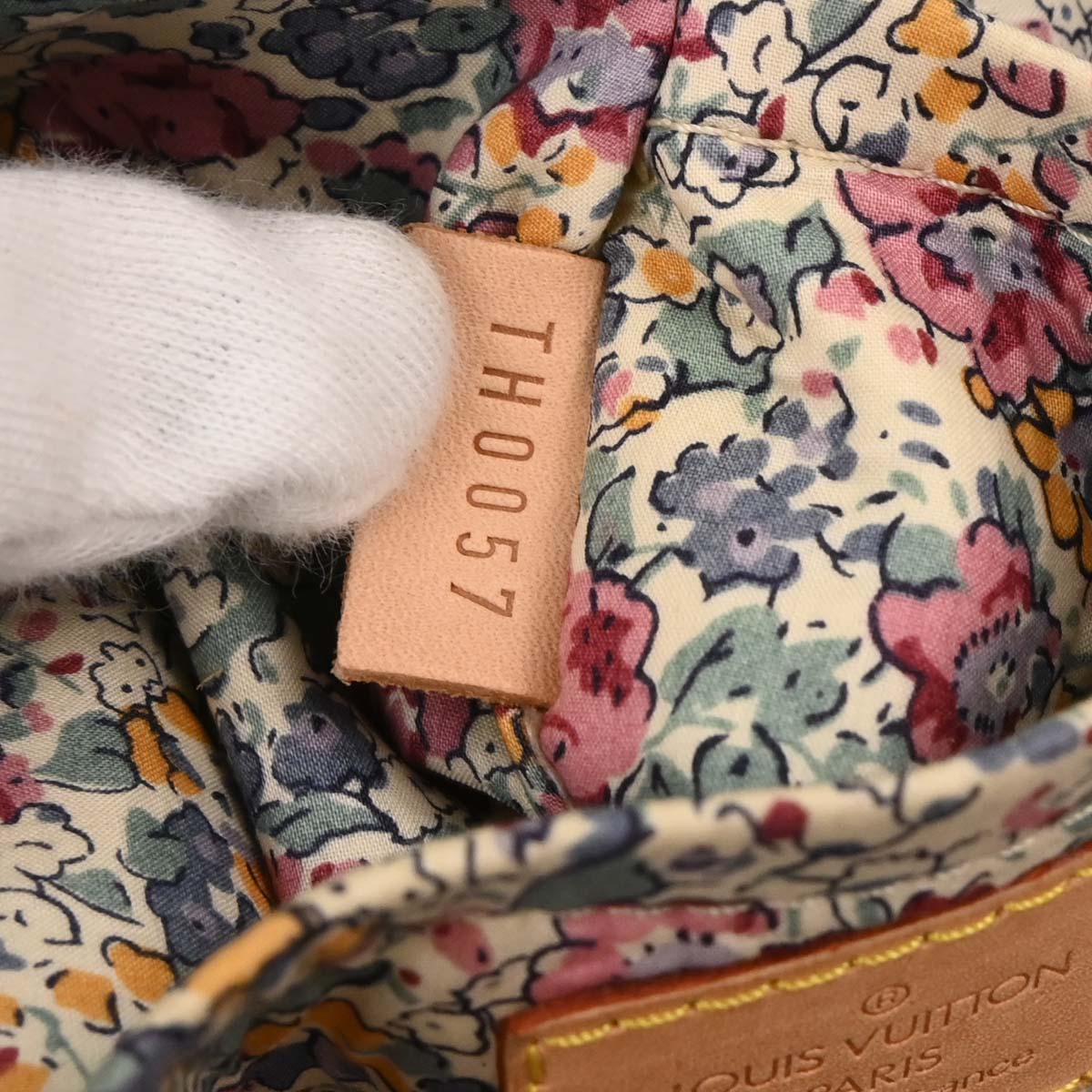 Louis Vuitton 2007 Monogram Denim Patchwork Postie 2way Shoulder Handbag M95374