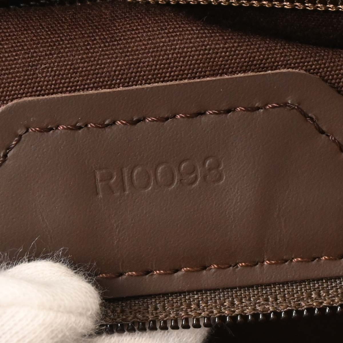 Louis Vuitton 2003 Brown Epi Sac Plat Handbag M5908D