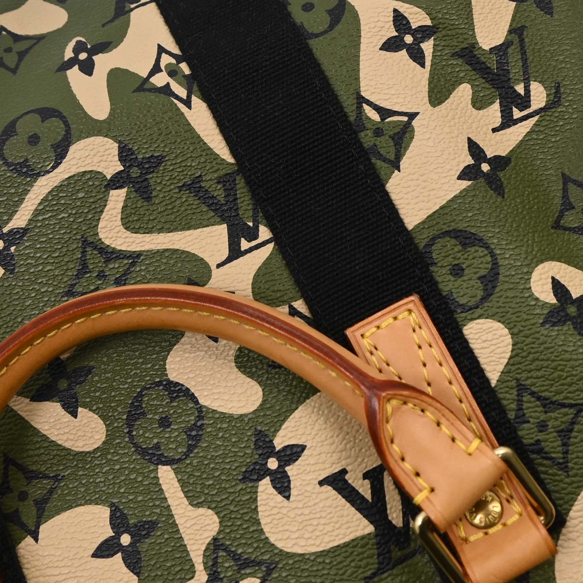 Louis Vuitton Green Monogramouflage Speedy 35 Handbag M95773