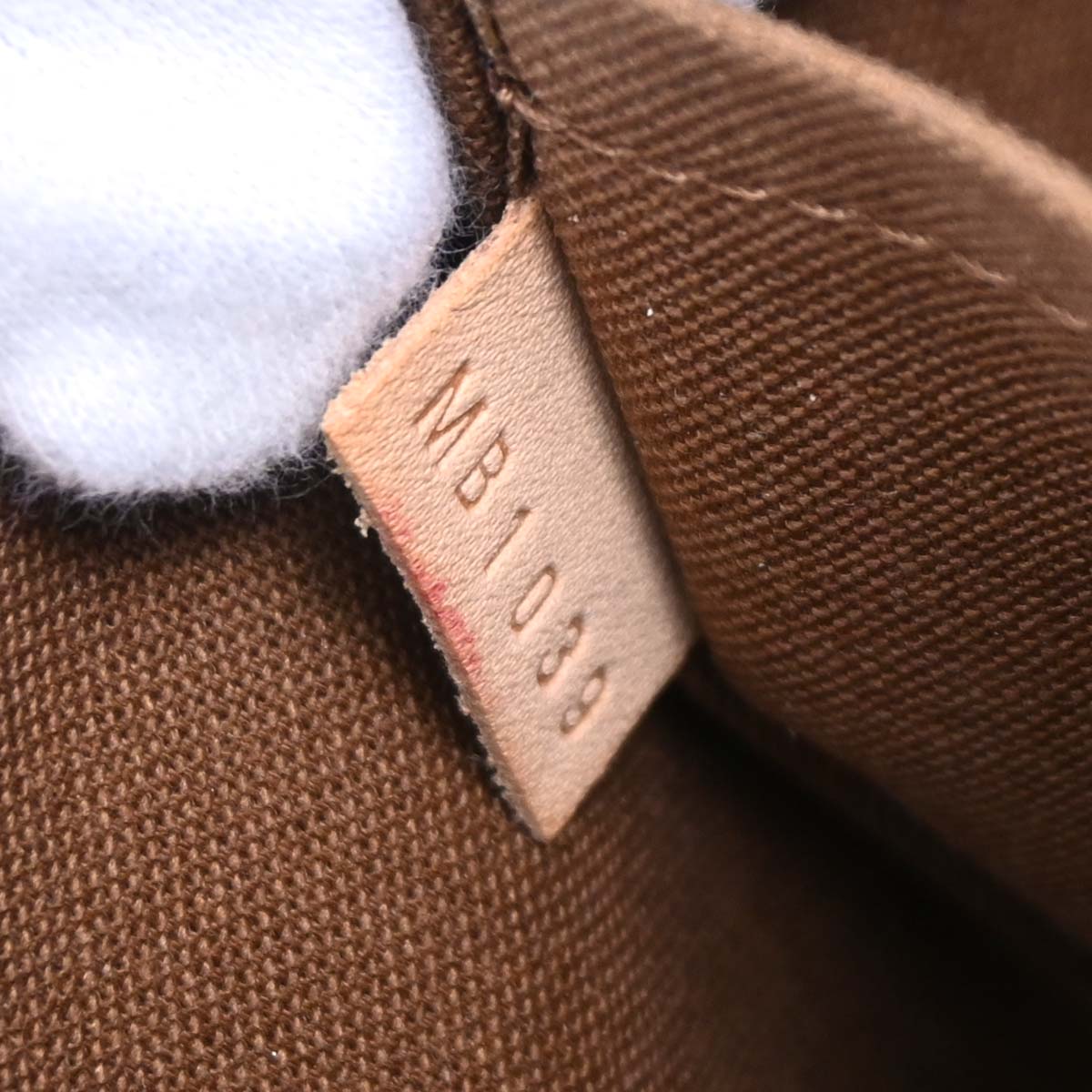 Louis Vuitton Monogram Tivoli GM Handbag M40144