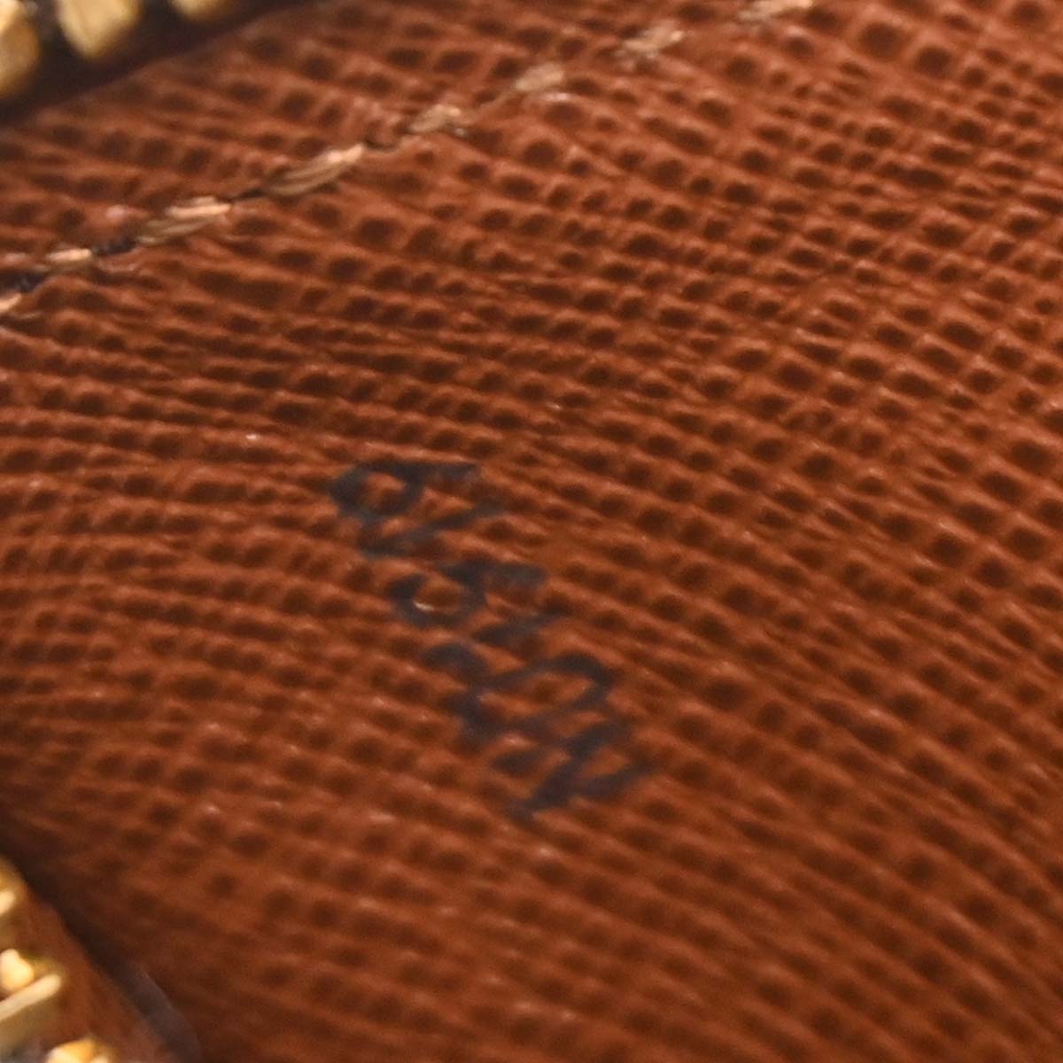 Louis Vuitton Monogram Papillon 26 Handbag M51366